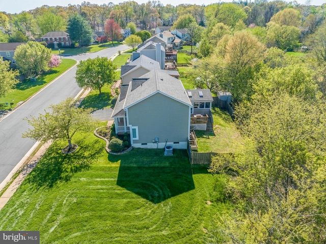 342 SAMANTHA DR, Sterling, VA 20164