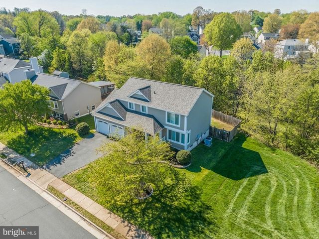 342 SAMANTHA DR, Sterling, VA 20164
