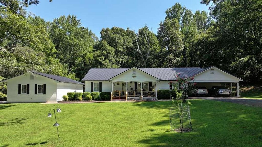 160 Ohio Street, Demorest, GA 30535