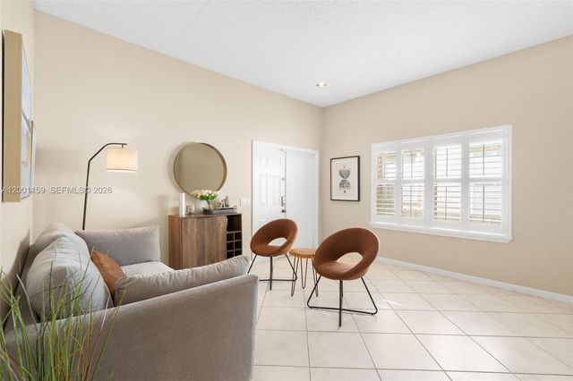 1414 Banyan Way, Weston, FL 33327