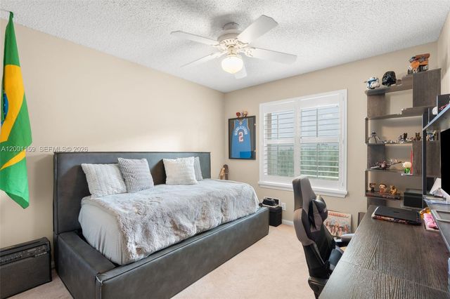 1414 Banyan Way, Weston, FL 33327