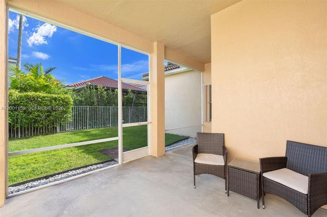 1414 Banyan Way, Weston, FL 33327