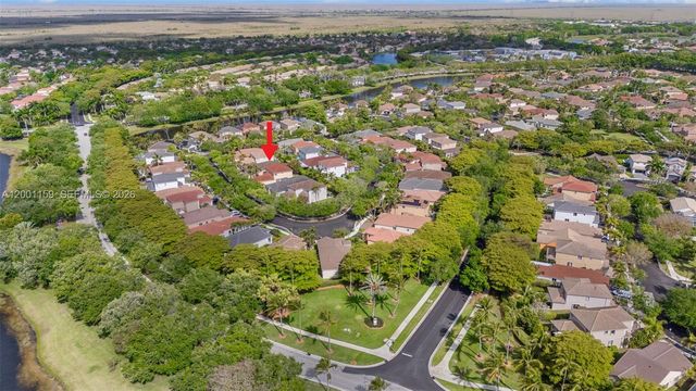 1414 Banyan Way, Weston, FL 33327