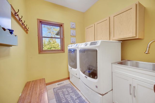349 W 100 S, Valparaiso, IN 46385