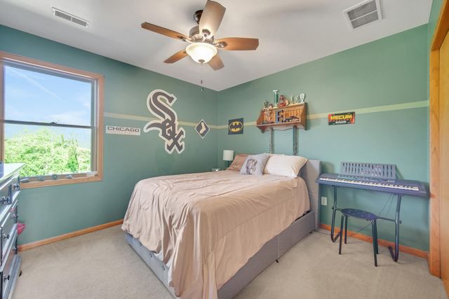 349 W 100 S, Valparaiso, IN 46385