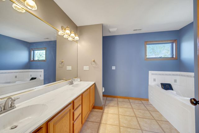 349 W 100 S, Valparaiso, IN 46385