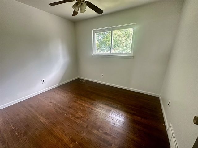 33829 Yuma Street, Westland, MI 48185