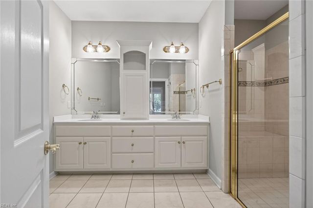 113 Edith Wharton SQ, Newport News, VA 23606