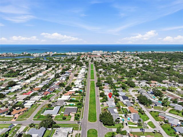 14233 102ND AVENUE, Largo, FL 33774