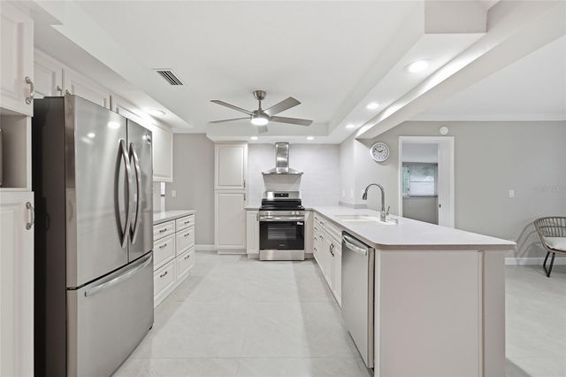 14233 102ND AVENUE, Largo, FL 33774