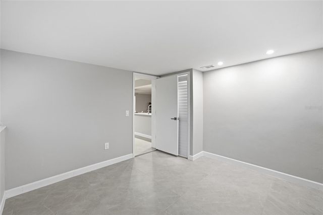 14233 102ND AVENUE, Largo, FL 33774