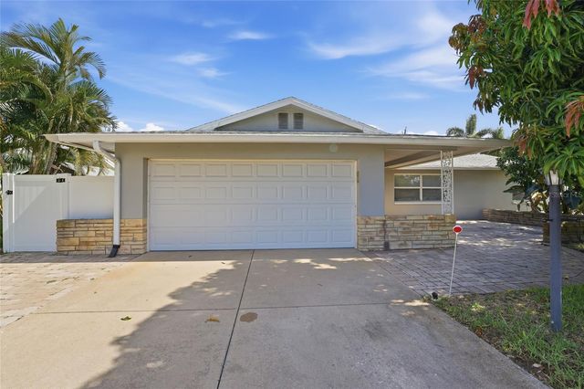 14233 102ND AVENUE, Largo, FL 33774