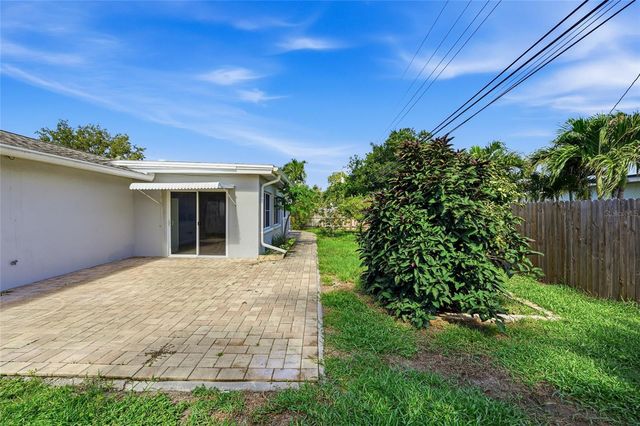 14233 102ND AVENUE, Largo, FL 33774