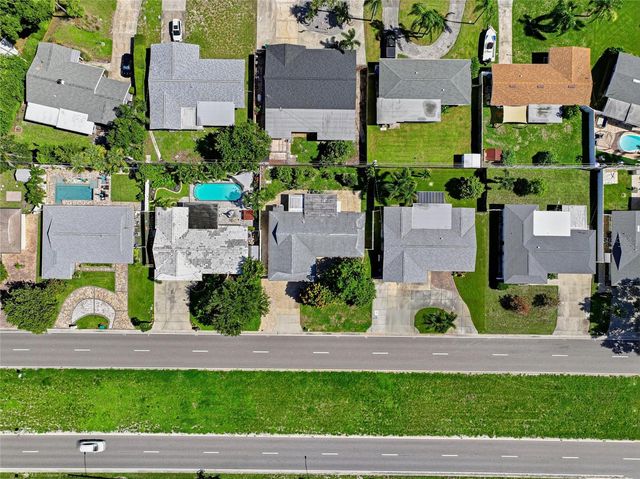 14233 102ND AVENUE, Largo, FL 33774