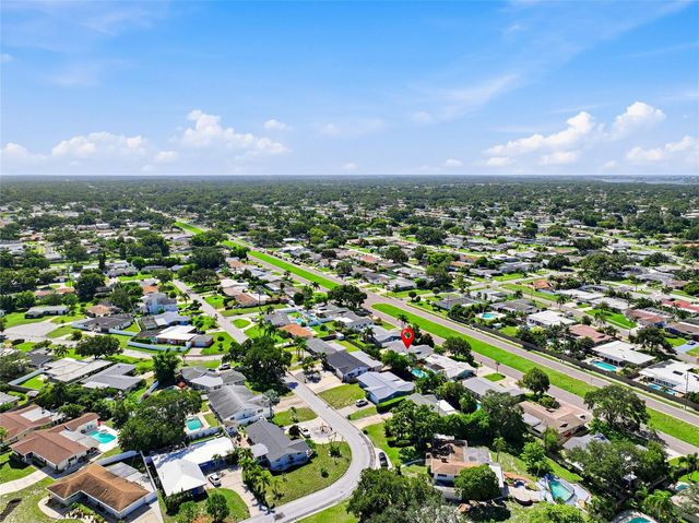 14233 102ND AVENUE, Largo, FL 33774