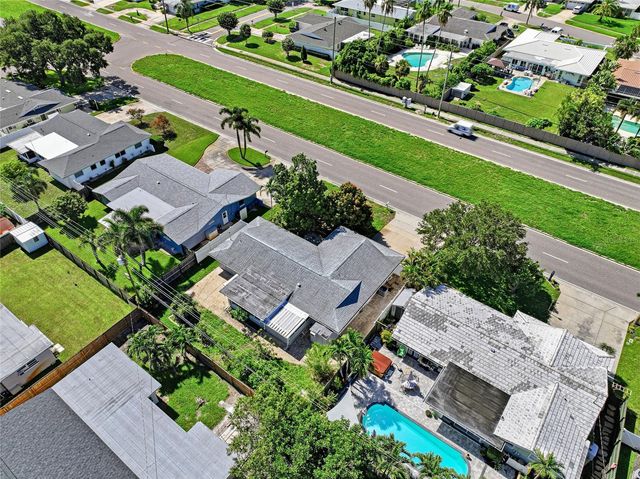 14233 102ND AVENUE, Largo, FL 33774