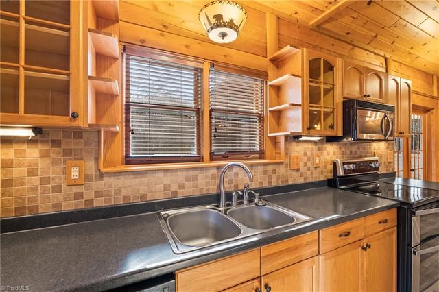 347 Cypress Lane, Lexington, NC 27295