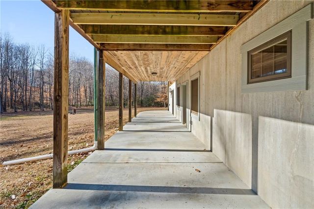 347 Cypress Lane, Lexington, NC 27295