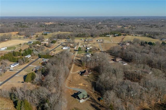 347 Cypress Lane, Lexington, NC 27295