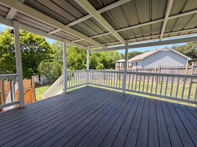 1037 Shadowbrook Dr, Greenbrier, TN 37073