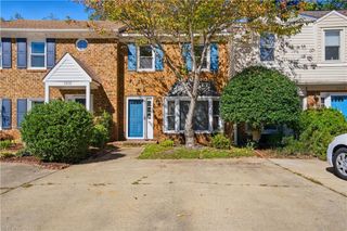 1816 Sechrist CT, Virginia Beach, VA 23454