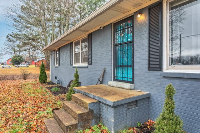 60 Main St, Ethridge, TN 38456