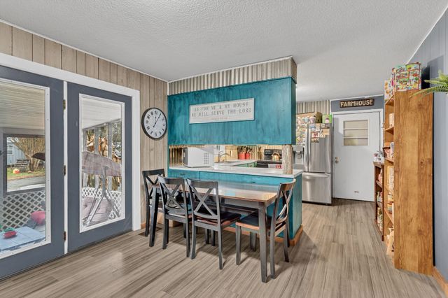 60 Main St, Ethridge, TN 38456