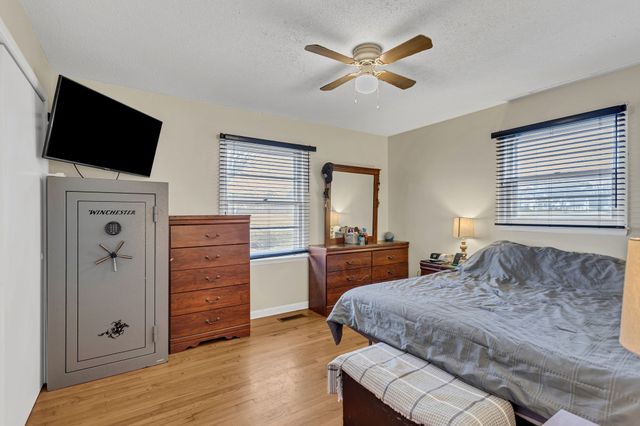 60 Main St, Ethridge, TN 38456