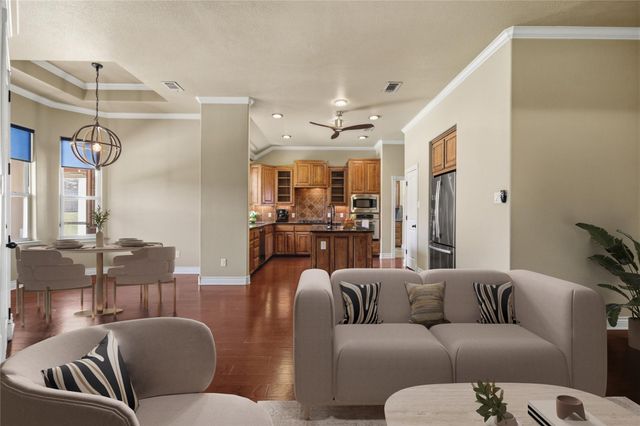 1135 Redleaf DR, Nolanville, TX 76559