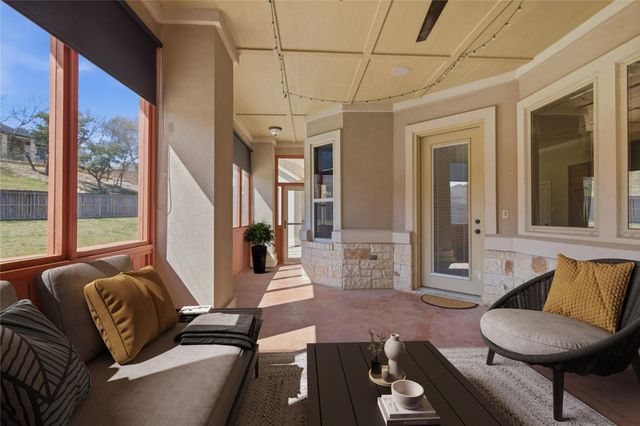 1135 Redleaf DR, Nolanville, TX 76559