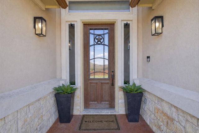 1135 Redleaf DR, Nolanville, TX 76559