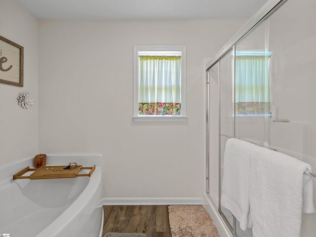 463 Torrington Drive, Duncan, SC 29334