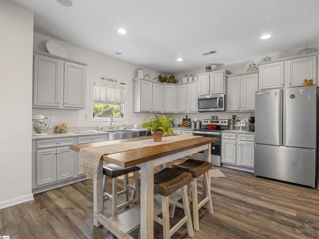 463 Torrington Drive, Duncan, SC 29334