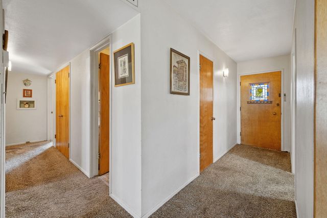 4340 W School Avenue, Visalia, CA 93291