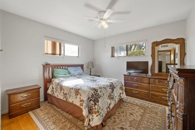 4340 W School Avenue, Visalia, CA 93291