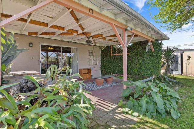 4340 W School Avenue, Visalia, CA 93291