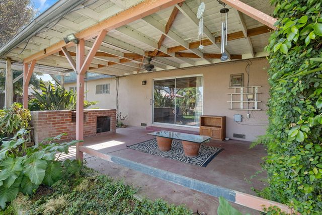 4340 W School Avenue, Visalia, CA 93291