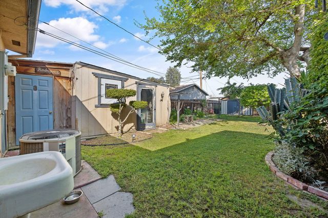 4340 W School Avenue, Visalia, CA 93291