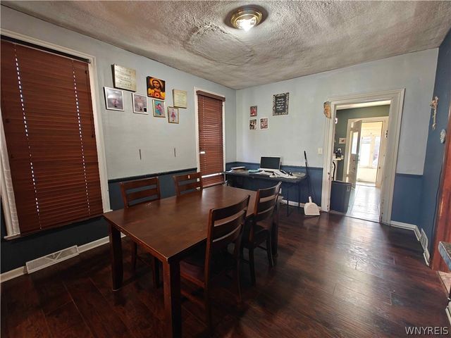 81 Moreland Street, Buffalo, NY 14206