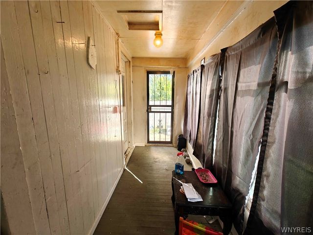 81 Moreland Street, Buffalo, NY 14206