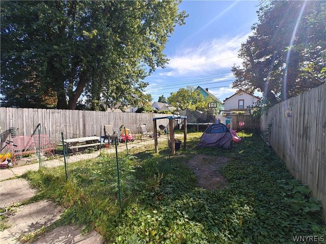 81 Moreland Street, Buffalo, NY 14206