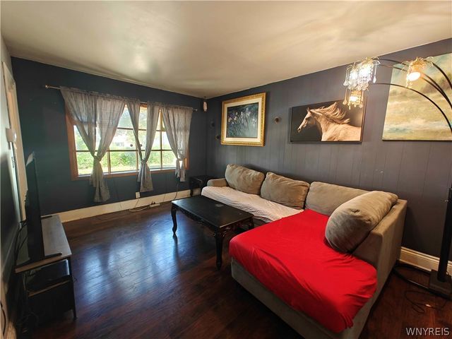 81 Moreland Street, Buffalo, NY 14206