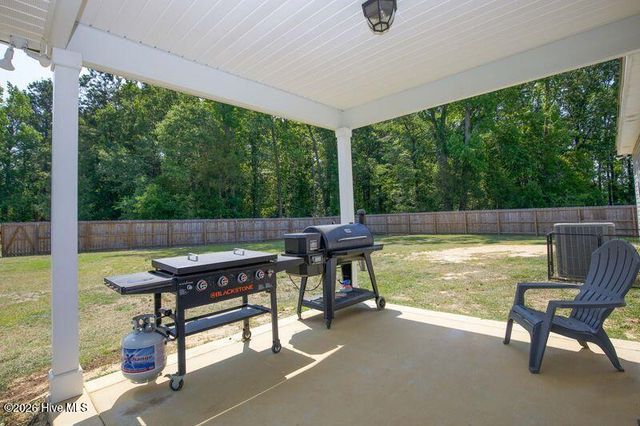 2749 John Hall Road, Fayetteville, NC 28312