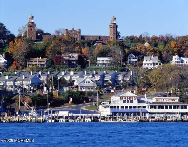 29 Demmert Avenue, Rumson, NJ 07760