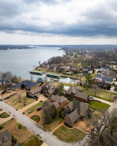 600 Lakemeade Pt, Old Hickory, TN 37138