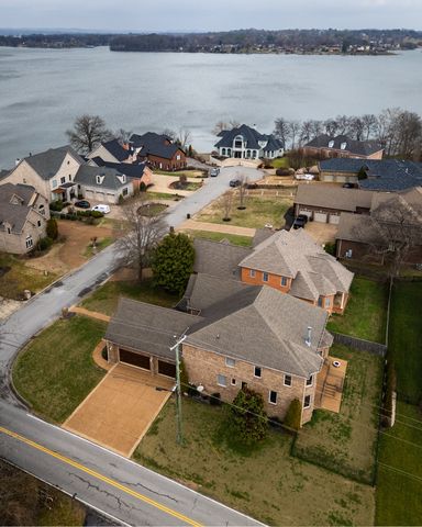 600 Lakemeade Pt, Old Hickory, TN 37138