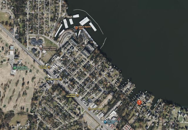 600 Lakemeade Pt, Old Hickory, TN 37138