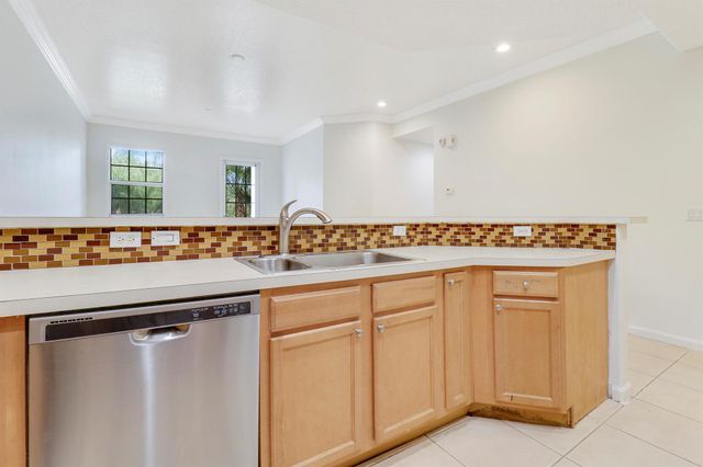 10320 SW Stephanie Way 7-204, Port St Lucie, FL 34987