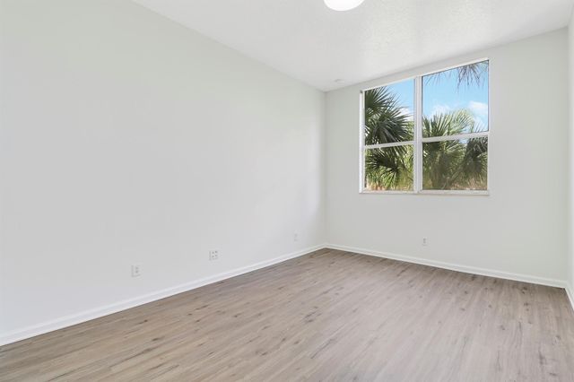 10320 SW Stephanie Way 7-204, Port St Lucie, FL 34987
