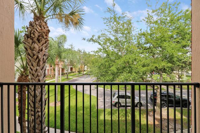 10320 SW Stephanie Way 7-204, Port St Lucie, FL 34987